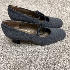 Prevata Charcoal Gray Women's Heels